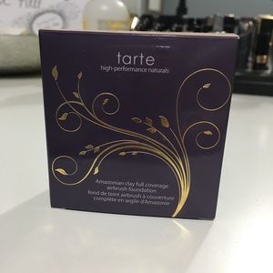 Tarte Amazonian Clay Powder Foundation